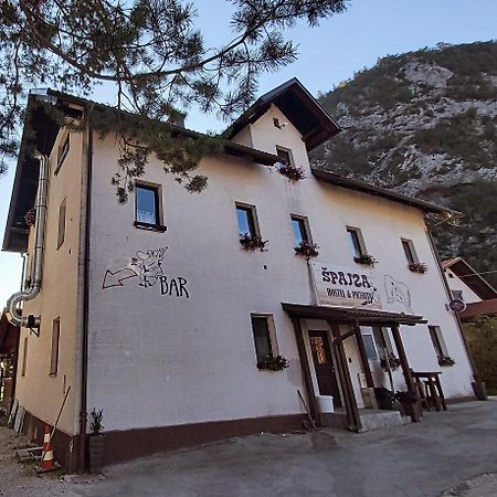 Hostel In Picerija Spajza Mojstrana Eksteriør bilde