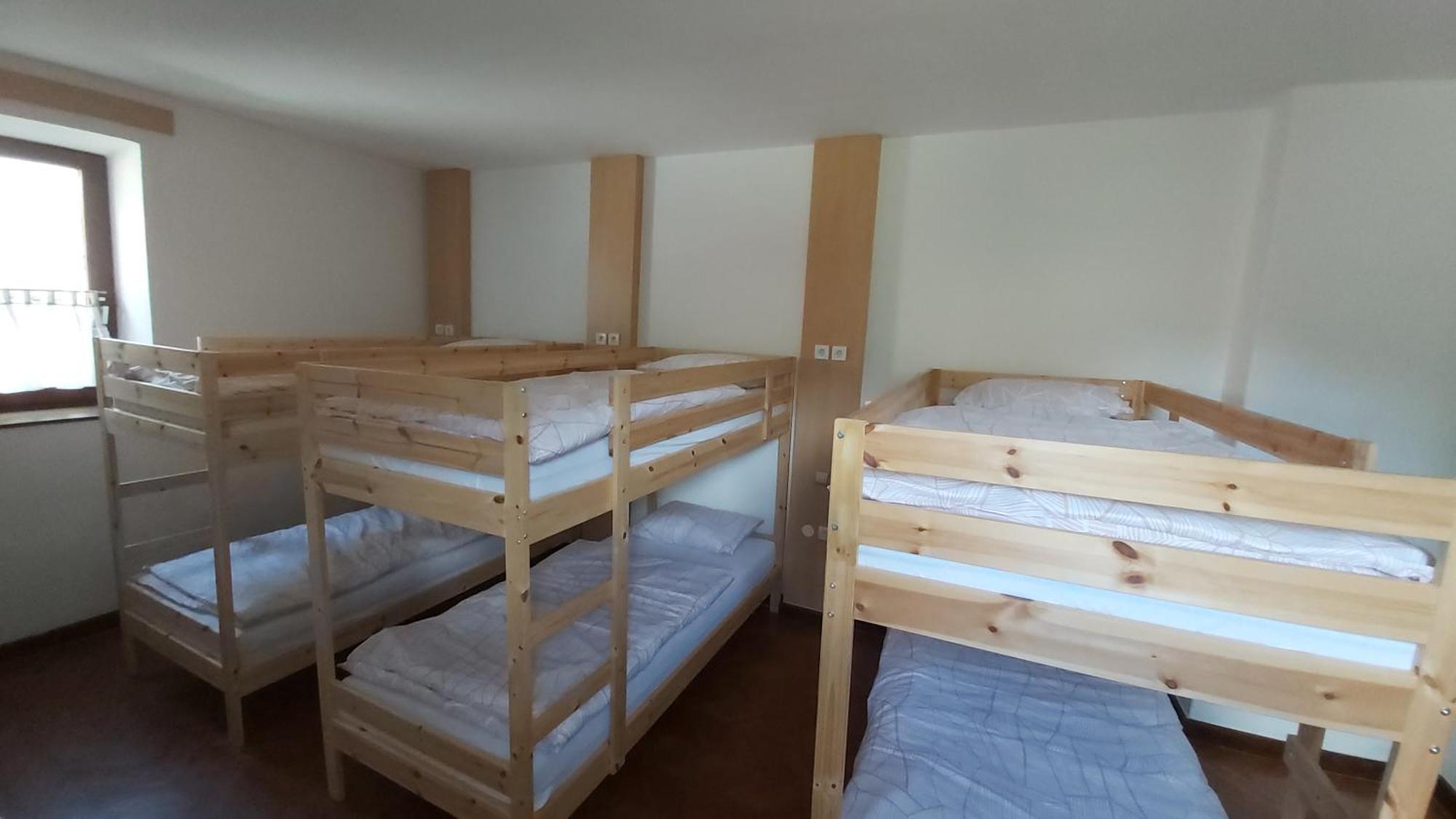 Hostel In Picerija Spajza Mojstrana Eksteriør bilde